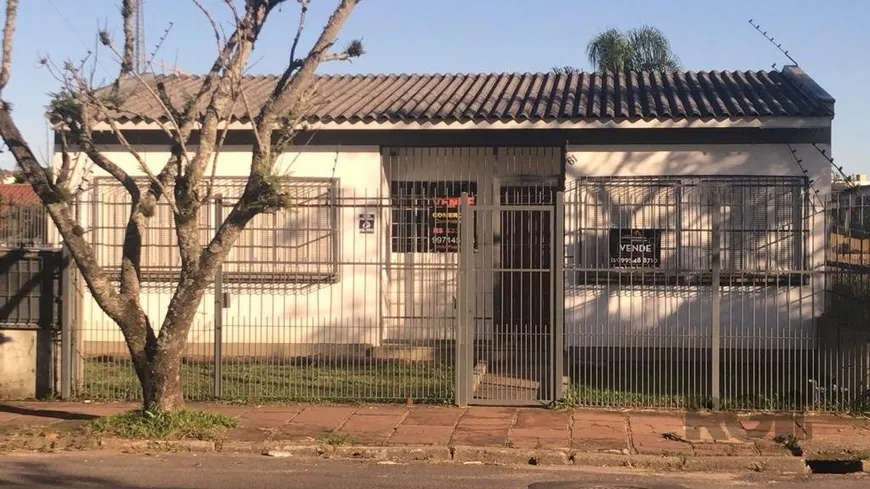 Foto 1 de Casa com 3 Quartos à venda, 82m² em Passo das Pedras, Porto Alegre