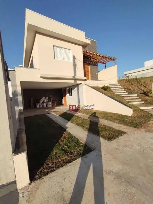 Foto 1 de Casa de Condomínio com 3 Quartos à venda, 170m² em Jardim Panorama, Jacareí