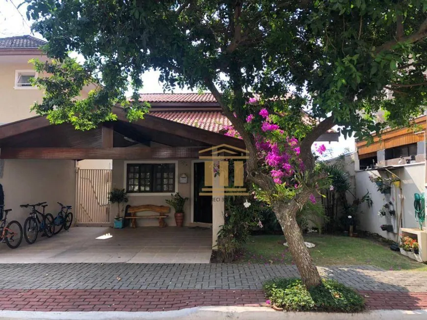 Foto 1 de Casa de Condomínio com 4 Quartos à venda, 200m² em Urbanova, São José dos Campos