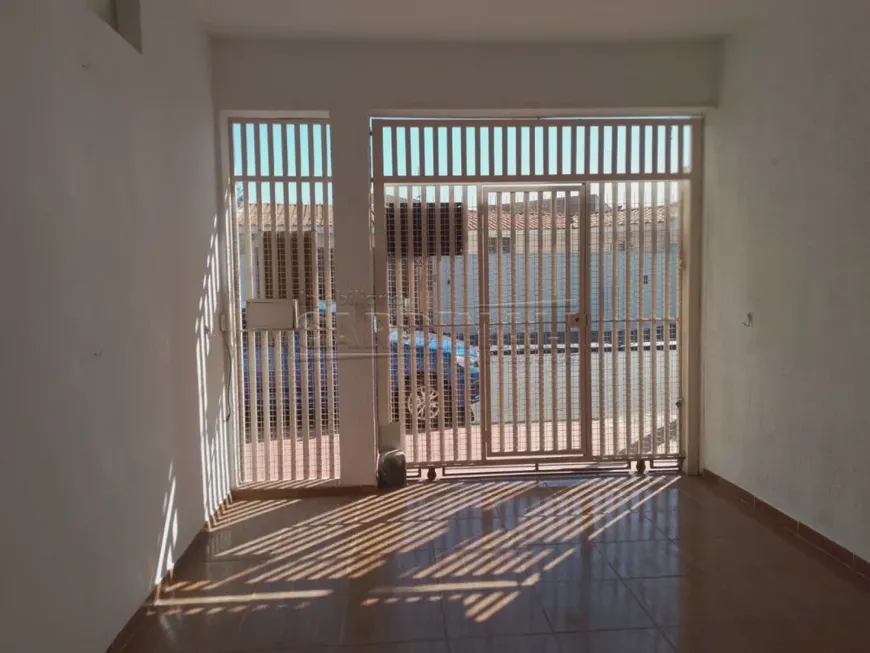 Foto 1 de Casa com 3 Quartos à venda, 127m² em Jardim Hikare, São Carlos