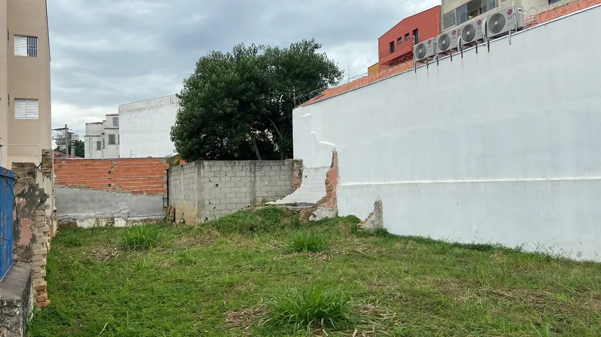 Foto 1 de Lote/Terreno à venda, 242m² em Centro, São Roque