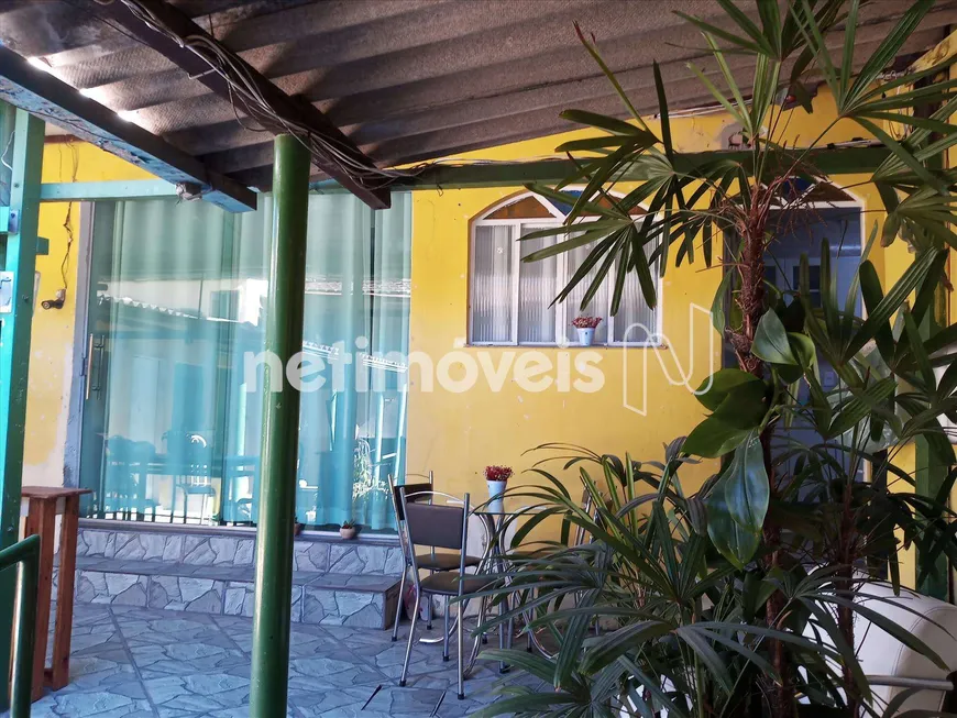 Foto 1 de Casa com 3 Quartos à venda, 360m² em Jardim das Oliveiras, Contagem