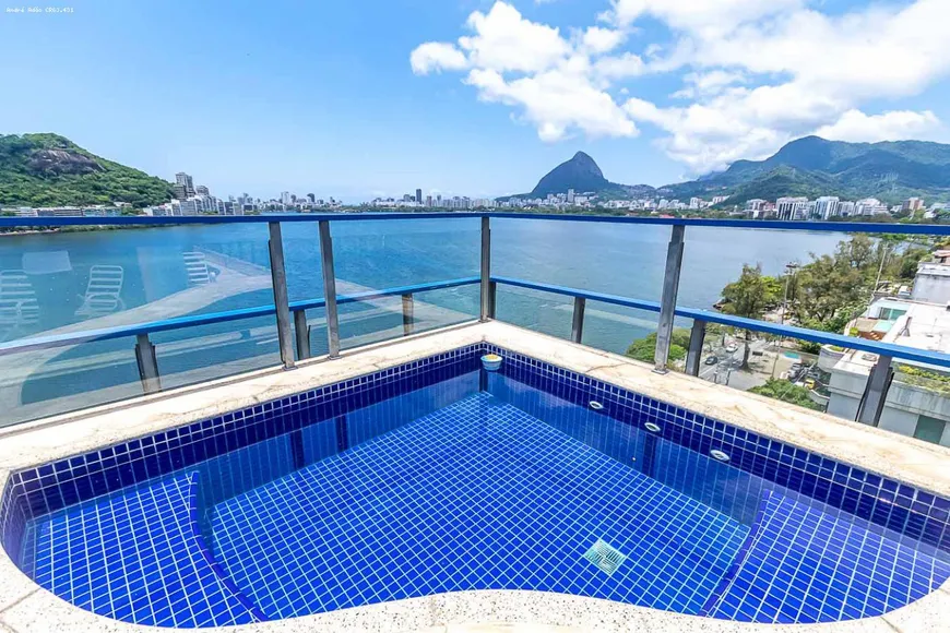 Foto 1 de Cobertura com 4 Quartos à venda, 567m² em Lagoa, Rio de Janeiro