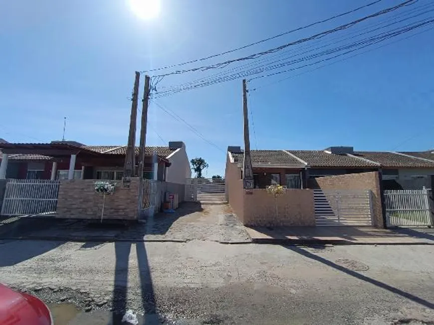 Foto 1 de Casa com 2 Quartos à venda, 113m² em Centro, Matinhos