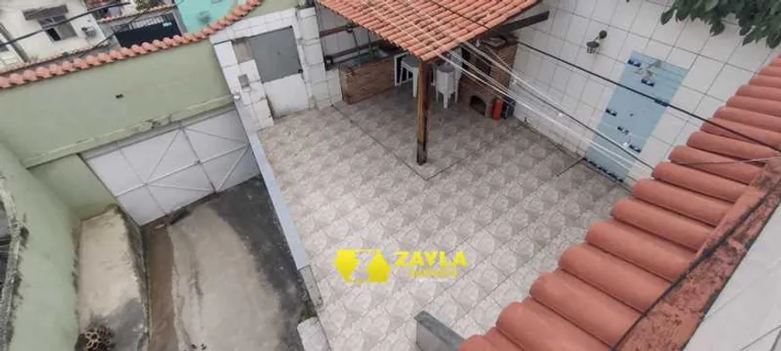 Foto 1 de Casa com 3 Quartos à venda, 370m² em Irajá, Rio de Janeiro
