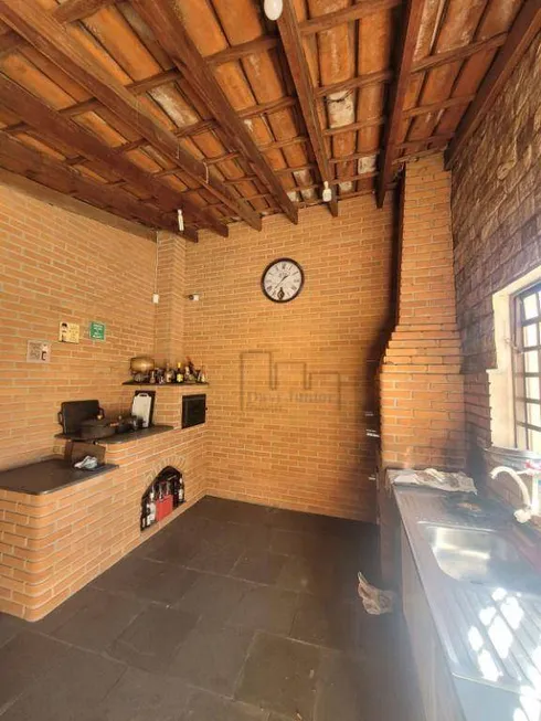 Foto 1 de Casa com 2 Quartos à venda, 198m² em Parque Manchester, Sorocaba