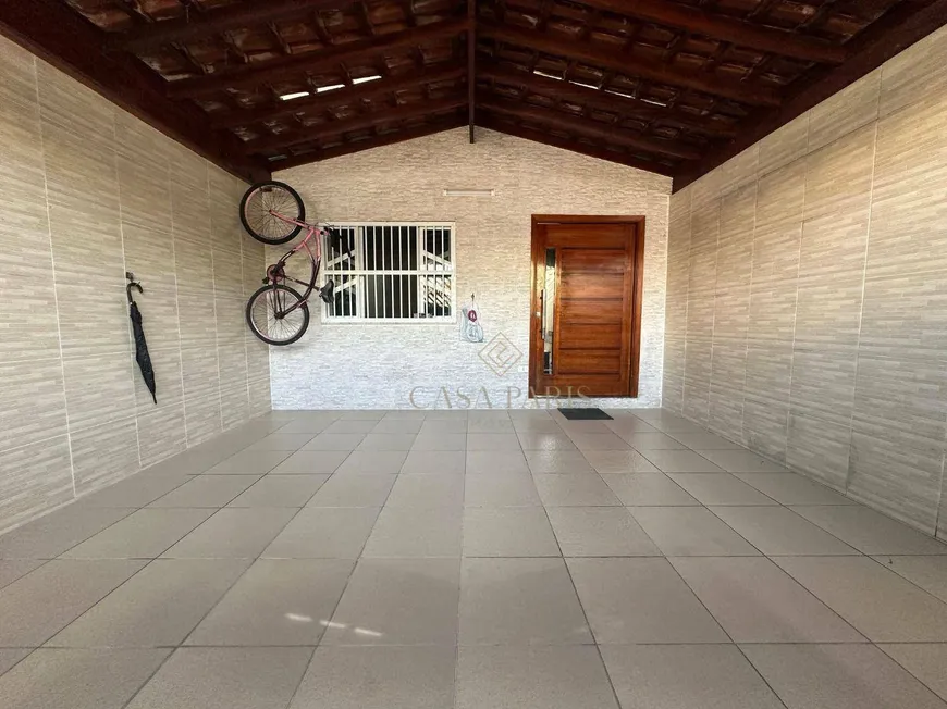 Foto 1 de Casa com 3 Quartos à venda, 125m² em Boqueirão, Praia Grande