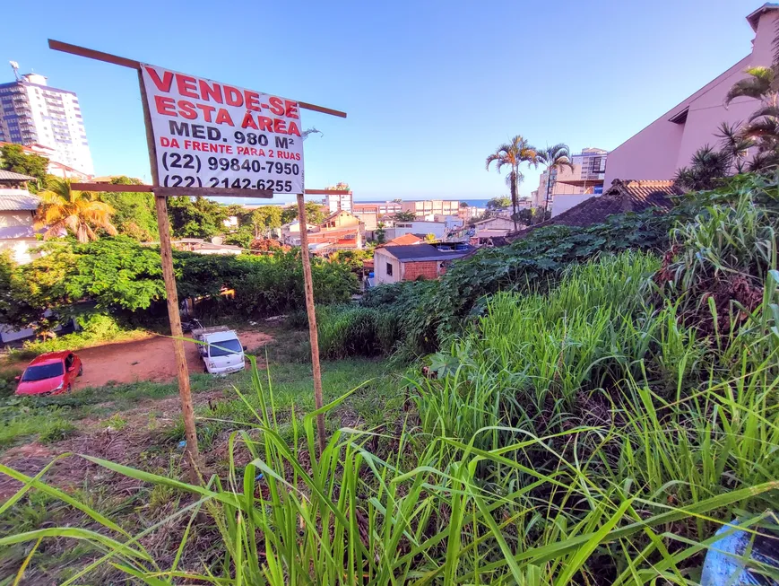 Foto 1 de Lote/Terreno à venda, 980m² em Imbetiba, Macaé