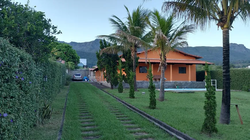 Foto 1 de Fazenda/Sítio com 3 Quartos à venda, 1000m² em Condominio Vale da Serra, Igarapé