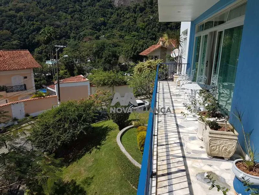 Foto 1 de Casa com 3 Quartos à venda, 360m² em Alto da Boa Vista, Rio de Janeiro