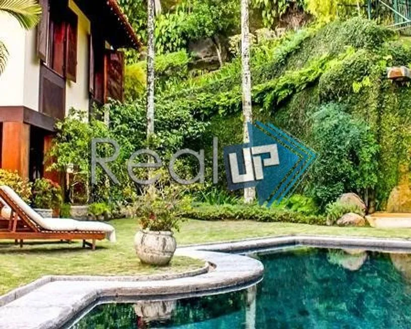 Foto 1 de Casa com 5 Quartos à venda, 1410m² em Jardim Botânico, Rio de Janeiro