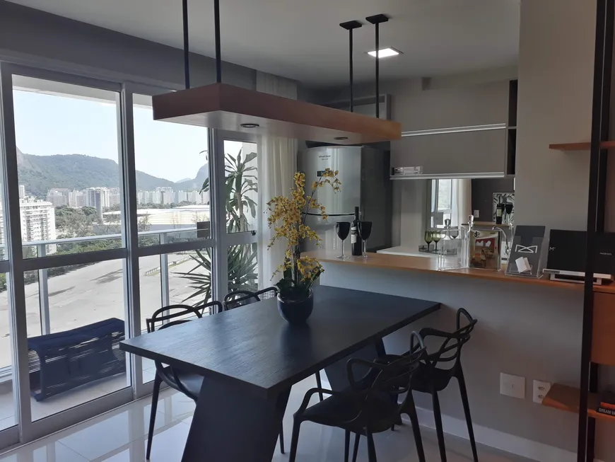 Foto 1 de Apartamento com 2 Quartos à venda, 79m² em Barra da Tijuca, Rio de Janeiro