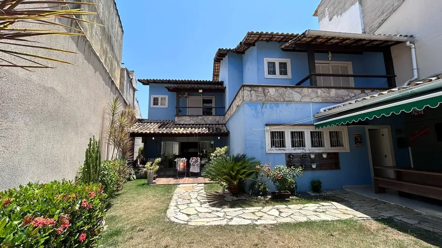 Foto 1 de Casa com 4 Quartos à venda, 323m² em Vila Nova, Cabo Frio