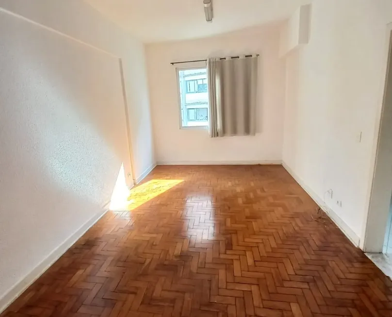 Foto 1 de Apartamento com 1 Quarto para alugar, 33m² em Centro, São Paulo