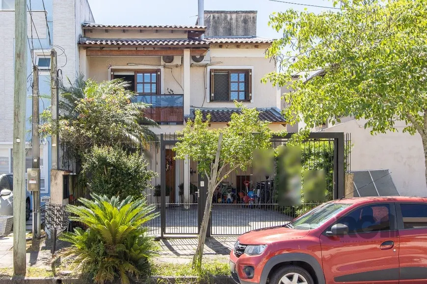 Foto 1 de Casa com 3 Quartos à venda, 139m² em Hípica, Porto Alegre