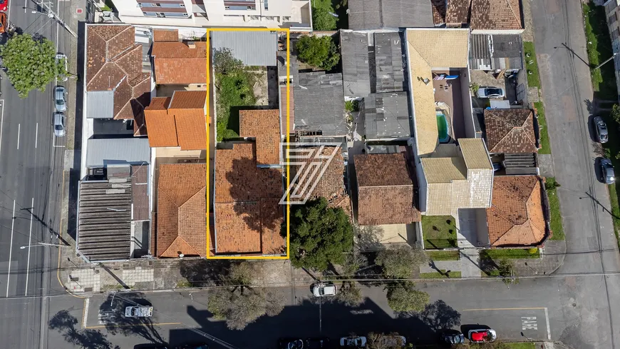 Foto 1 de Lote/Terreno à venda, 440m² em Rebouças, Curitiba