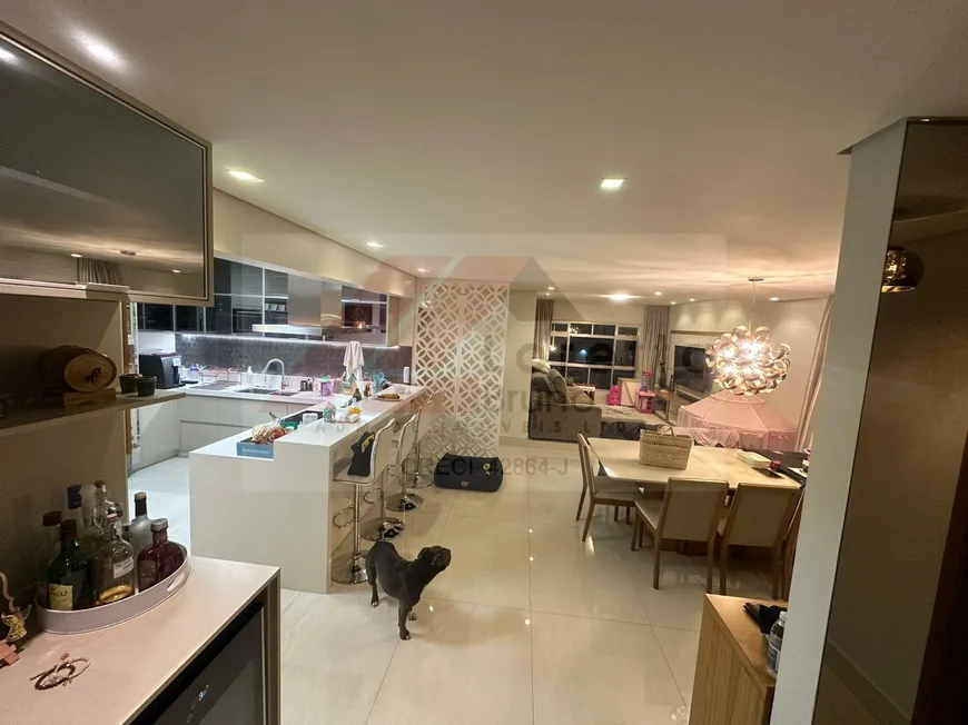 Foto 1 de Apartamento com 3 Quartos à venda, 160m² em Cambuci, São Paulo