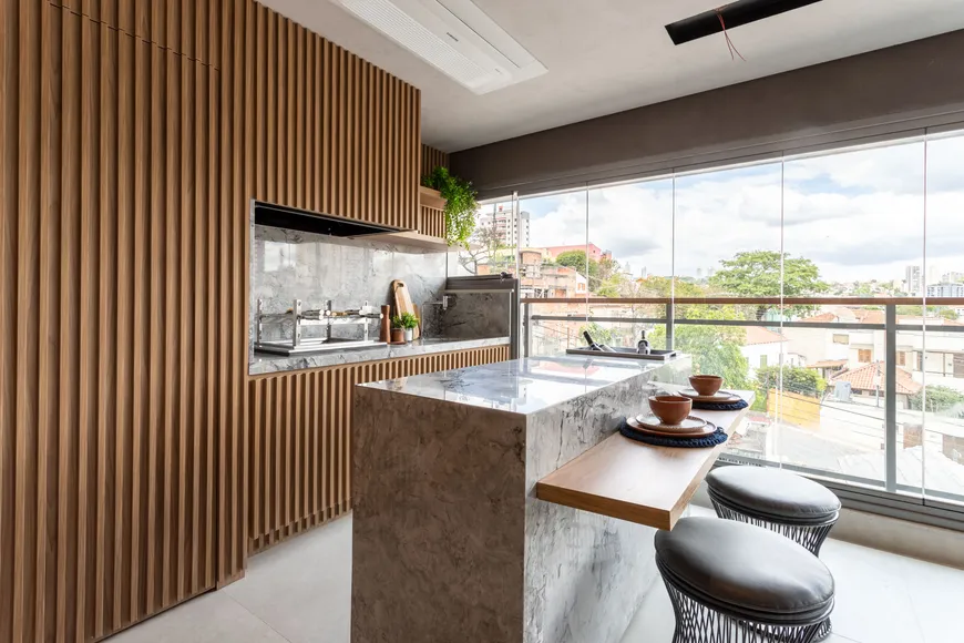 Foto 1 de Apartamento com 3 Quartos à venda, 167m² em Vila Romana, São Paulo