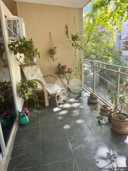 Foto 1 de Apartamento com 1 Quarto à venda, 62m² em Humaitá, Rio de Janeiro