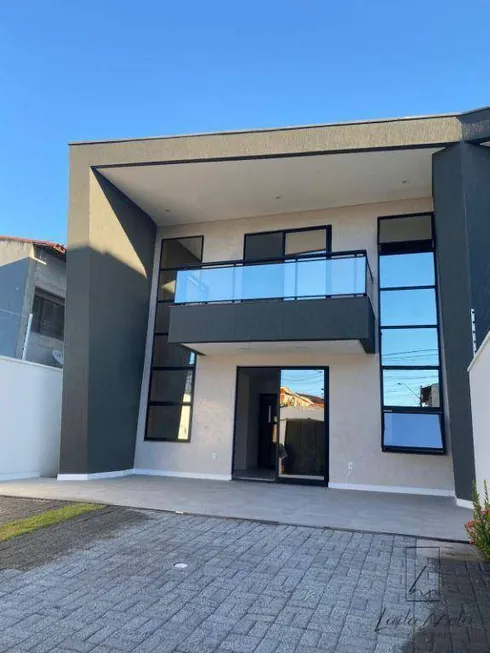 Foto 1 de Casa com 4 Quartos à venda, 165m² em Cajazeiras, Fortaleza