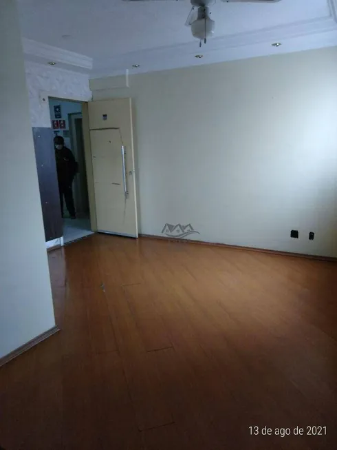 Foto 1 de Apartamento com 1 Quarto à venda, 44m² em Vila Carmosina, São Paulo