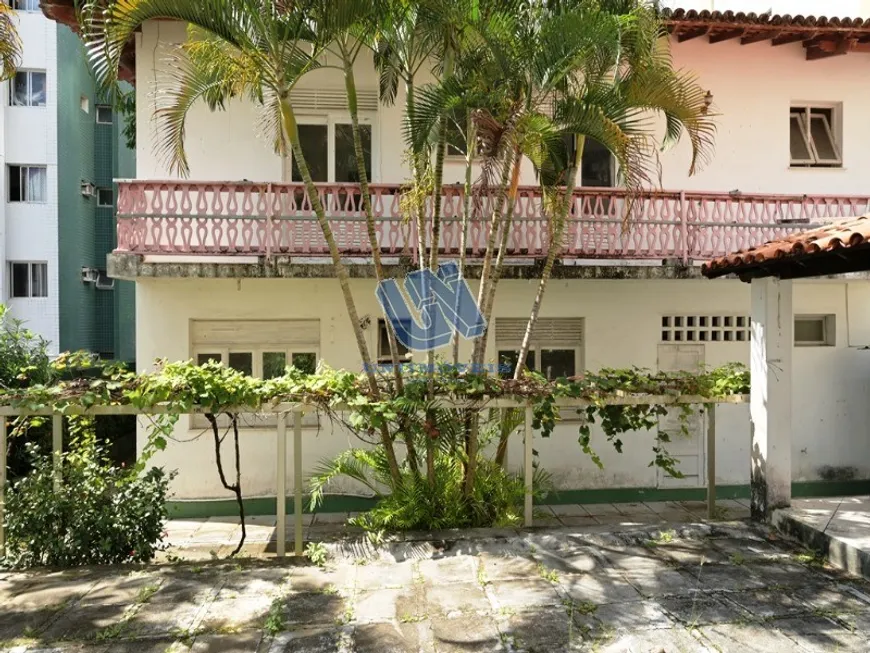 Foto 1 de Casa com 5 Quartos para venda ou aluguel, 300m² em Pituba, Salvador