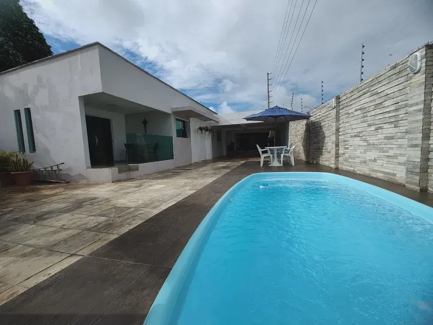 Foto 1 de Casa com 3 Quartos à venda, 137m² em Buraquinho, Lauro de Freitas