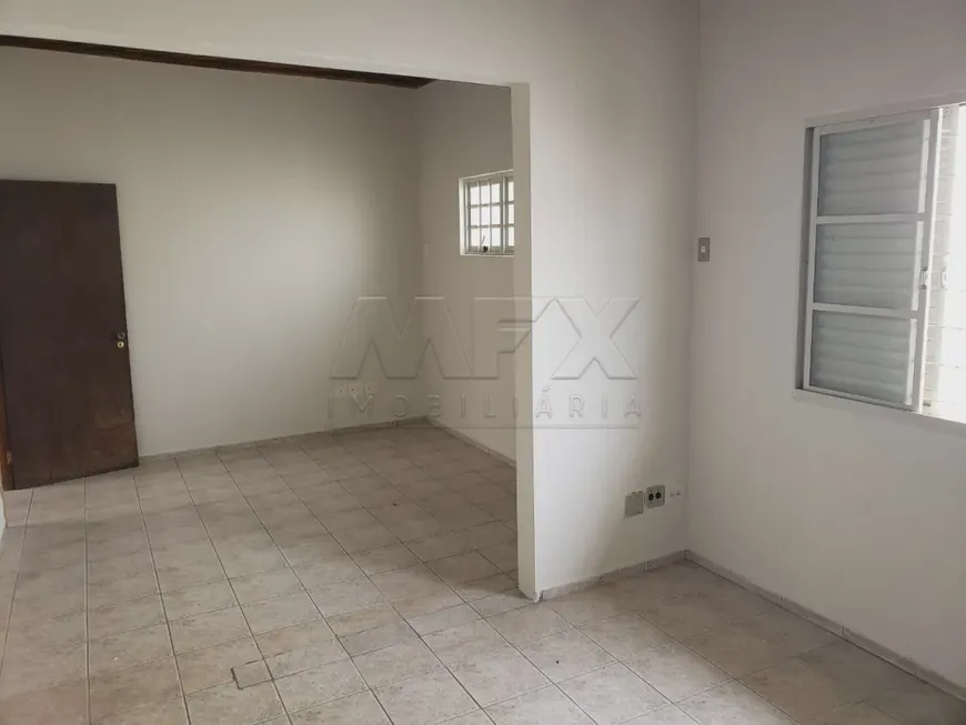 Foto 1 de Casa com 3 Quartos para alugar, 173m² em Vila Santa Tereza, Bauru