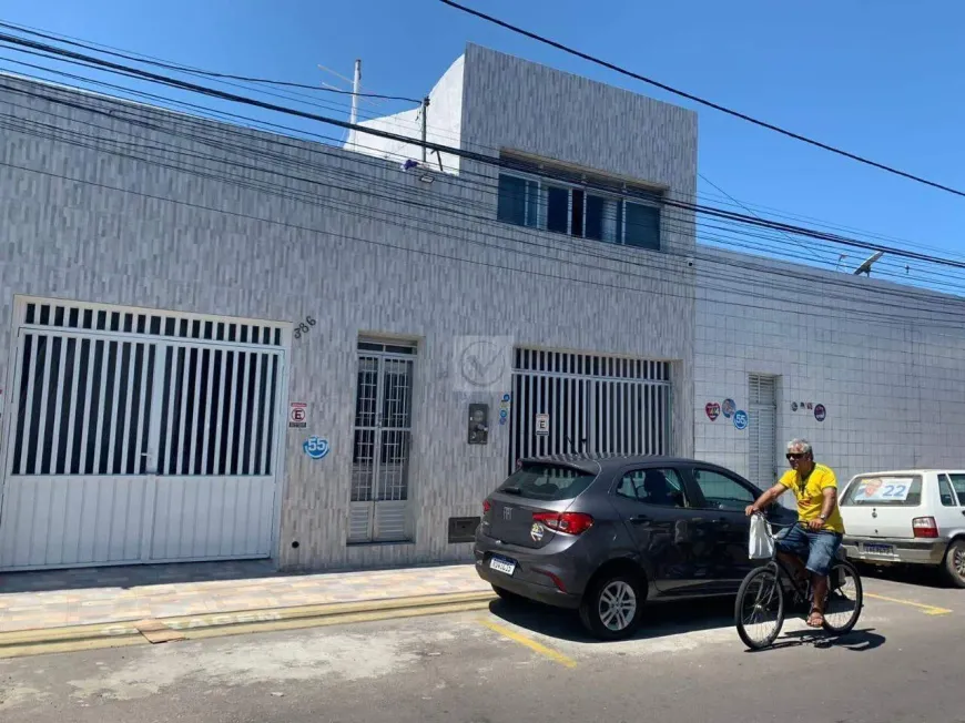 Foto 1 de Casa com 4 Quartos à venda, 189m² em Centro, Aracaju