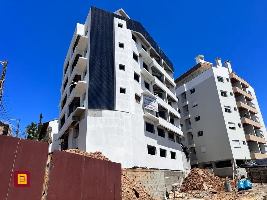 Foto 1 de Cobertura com 3 Quartos à venda, 94m² em Itacorubi, Florianópolis