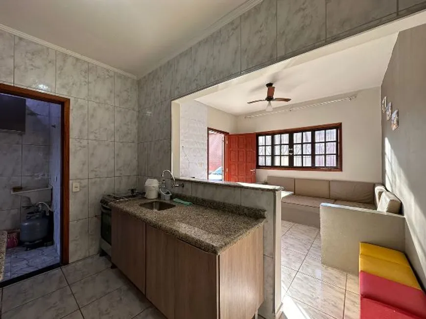 Foto 1 de Casa com 2 Quartos à venda, 57m² em Belas Artes, Itanhaém