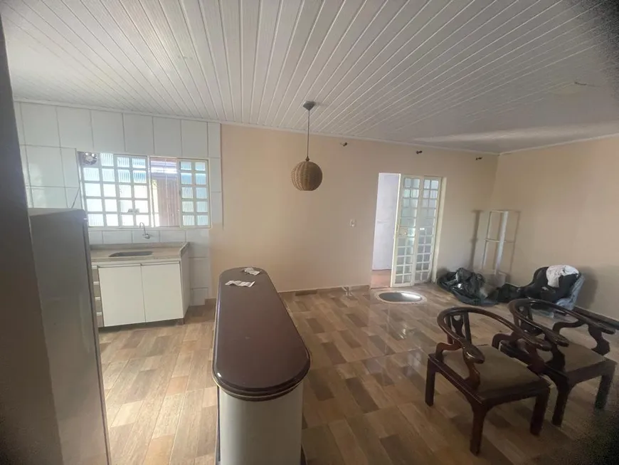 Foto 1 de Casa com 2 Quartos à venda, 200m² em Setor Habitacional Por do Sol, Brasília