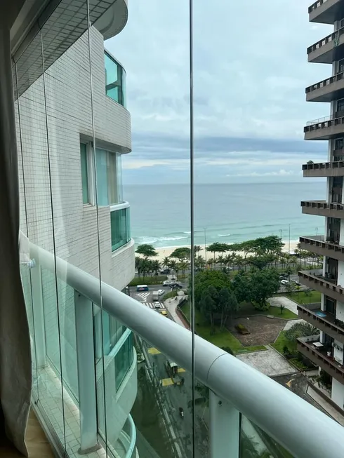 Foto 1 de Apartamento com 1 Quarto para venda ou aluguel, 50m² em Barra da Tijuca, Rio de Janeiro
