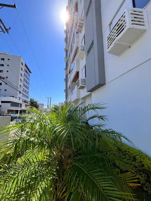 Foto 1 de Apartamento com 4 Quartos à venda, 109m² em Balneário, Florianópolis