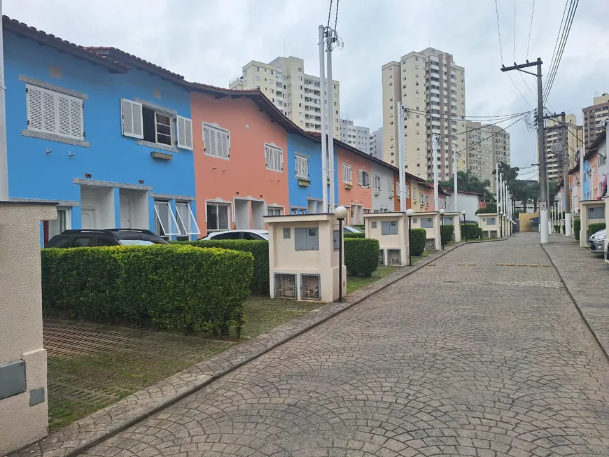 Foto 1 de Casa de Condomínio com 2 Quartos para alugar, 100m² em Vila Antônio, São Paulo