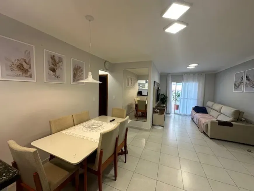 Foto 1 de Apartamento com 3 Quartos à venda, 101m² em Vila Guilhermina, Praia Grande