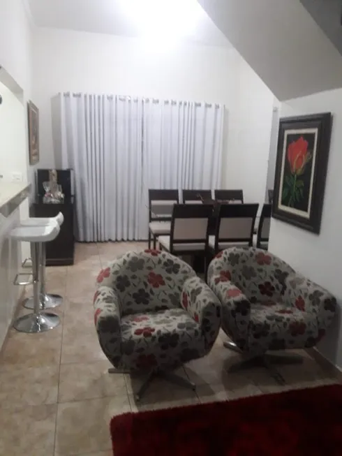 Foto 1 de Casa com 2 Quartos à venda, 86m² em Planalto Verde I, Ribeirão Preto