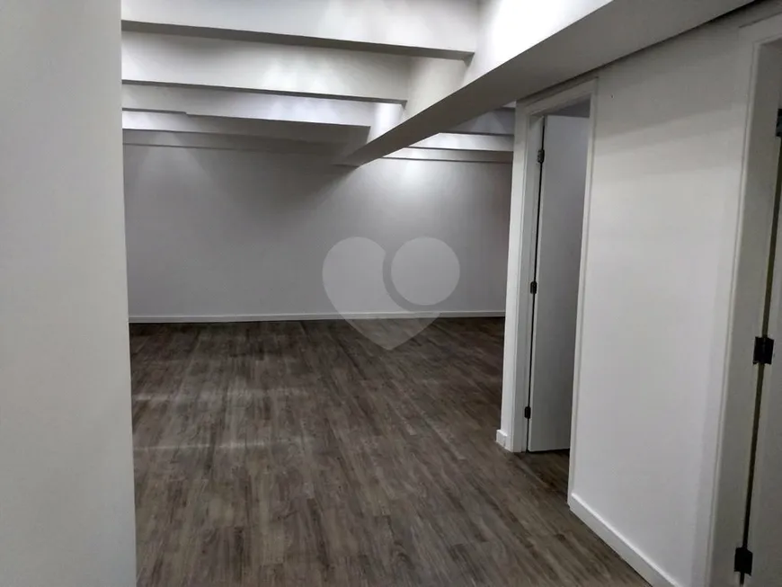 Foto 1 de Sala Comercial para alugar, 145m² em Santo Amaro, São Paulo