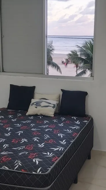 Foto 1 de Apartamento com 3 Quartos à venda, 90m² em Vila Guilhermina, Praia Grande