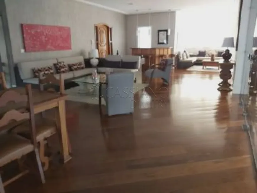 Foto 1 de Apartamento com 4 Quartos à venda, 195m² em Vila Adyana, São José dos Campos