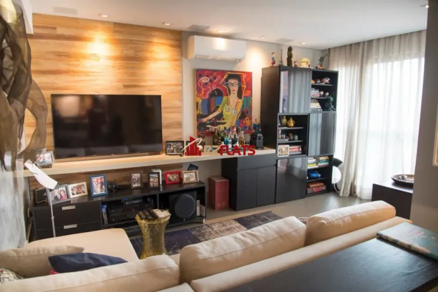 Foto 1 de Apartamento com 1 Quarto à venda, 62m² em Vila Nova Conceição, São Paulo