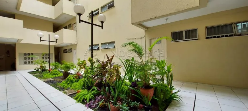 Foto 1 de Apartamento com 3 Quartos à venda, 71m² em Tejipió, Recife