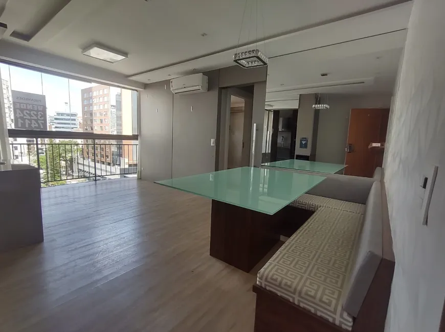 Foto 1 de Apartamento com 2 Quartos à venda, 72m² em Centro, Florianópolis