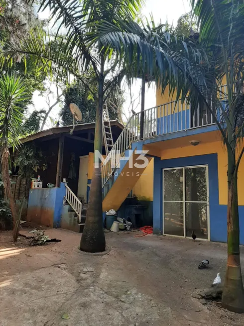 Foto 1 de Fazenda/Sítio com 4 Quartos à venda, 200m² em Centro, Cosmópolis