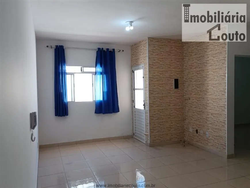 Foto 1 de Casa de Condomínio com 2 Quartos à venda, 55m² em Jundiapeba, Mogi das Cruzes