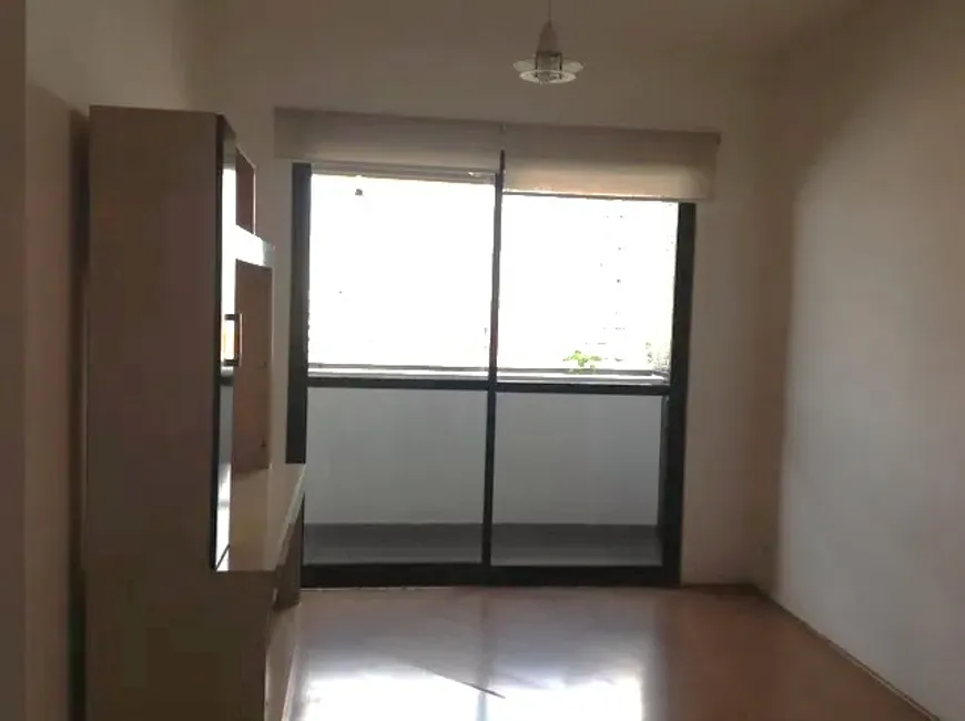 Foto 1 de Apartamento com 3 Quartos para alugar, 80m² em Vila Mariana, São Paulo