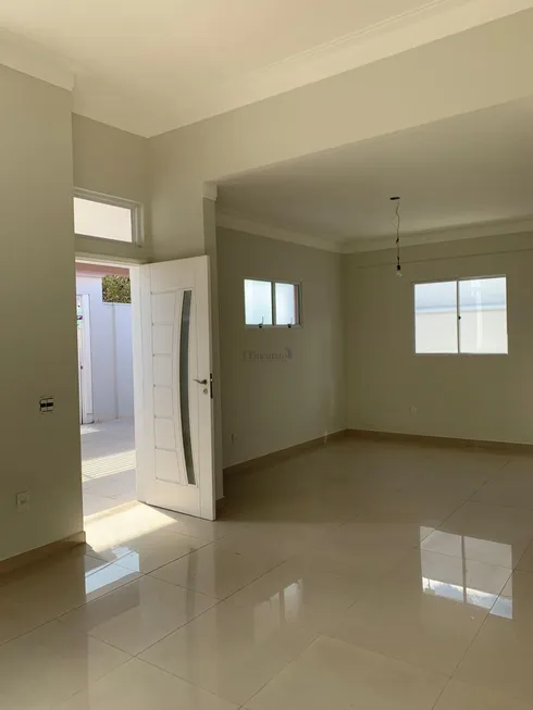 Foto 1 de Casa com 3 Quartos à venda, 135m² em Mirante de Jundiaí, Jundiaí