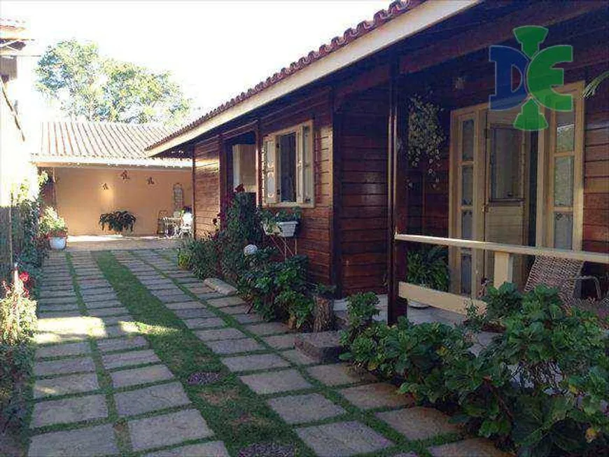 Foto 1 de Casa com 2 Quartos à venda, 373m² em Jardim Altos de Santana I, Jacareí