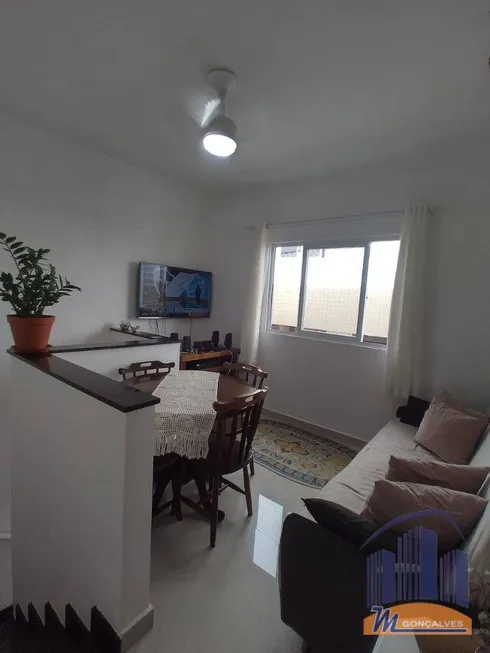 Foto 1 de Casa de Condomínio com 2 Quartos à venda, 52m² em Mirim, Praia Grande