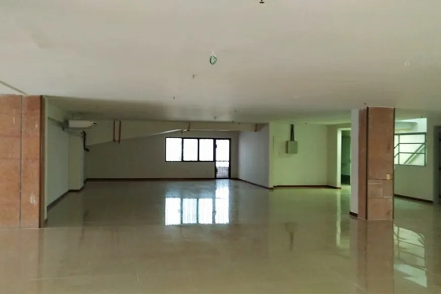 Foto 1 de Ponto Comercial para alugar, 545m² em Caminho Das Árvores, Salvador